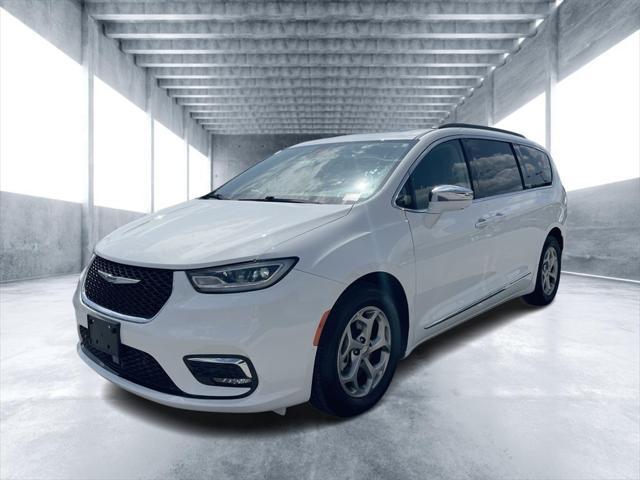 used 2022 Chrysler Pacifica car, priced at $28,375