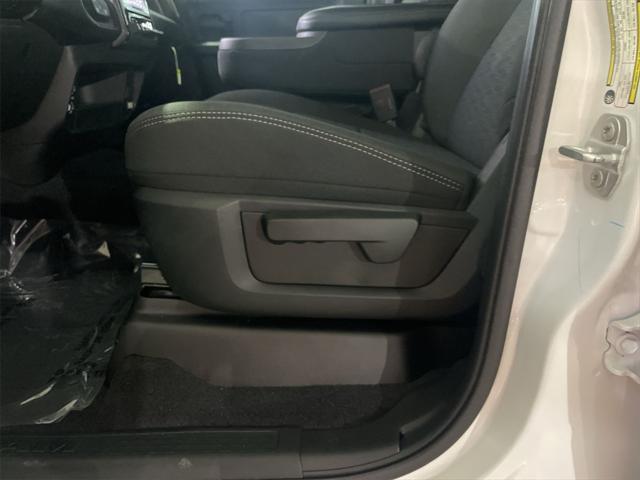 new 2025 Ram 2500 car, priced at $69,940