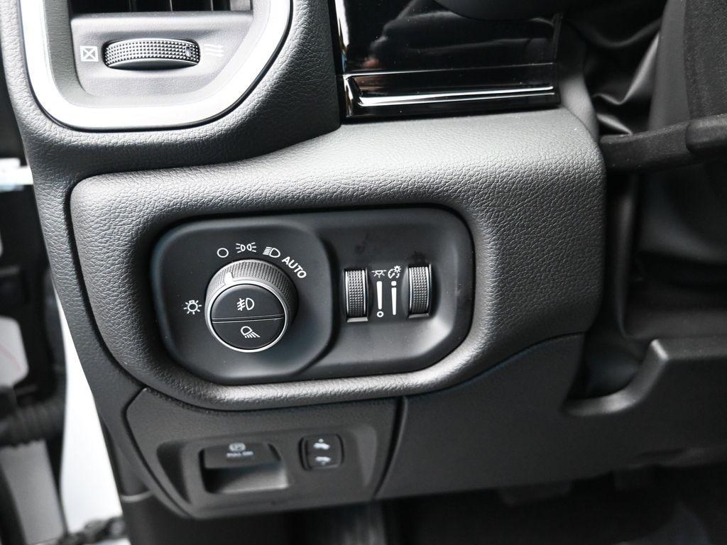 new 2025 Ram 1500 car, priced at $76,945