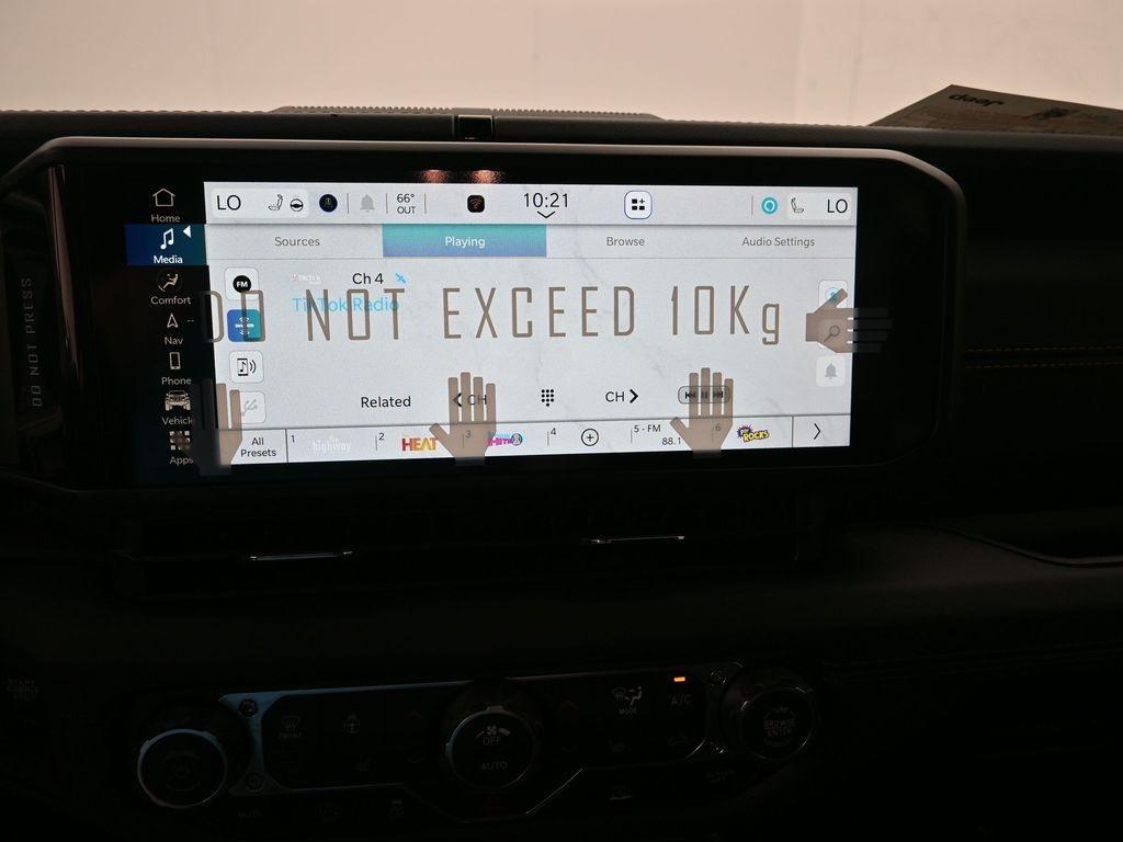 new 2025 Jeep Wrangler car, priced at $56,985