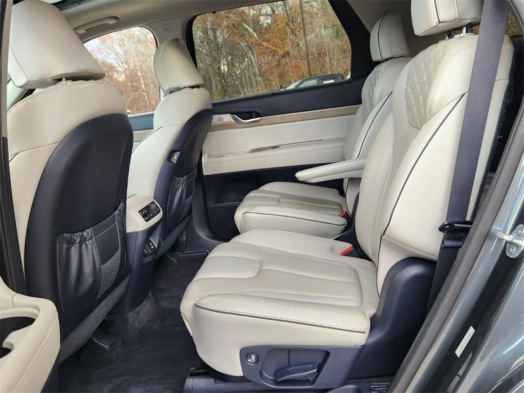 used 2021 Hyundai Palisade car, priced at $25,591