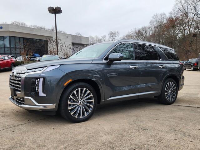 used 2024 Hyundai Palisade car, priced at $40,391