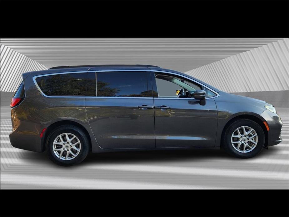 used 2022 Chrysler Pacifica car, priced at $20,991