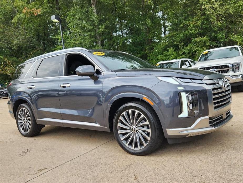 used 2024 Hyundai Palisade car, priced at $48,884