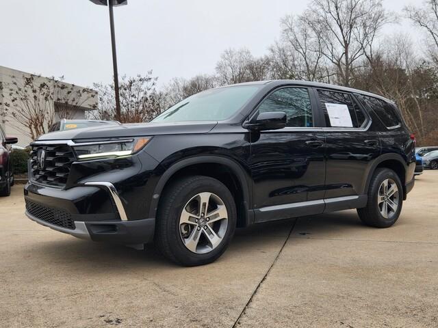 used 2024 Honda Pilot car, priced at $37,500