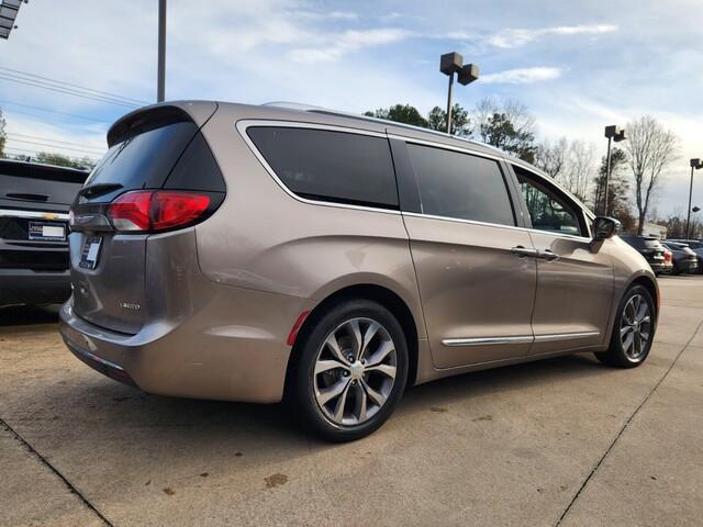 used 2017 Chrysler Pacifica car, priced at $18,991