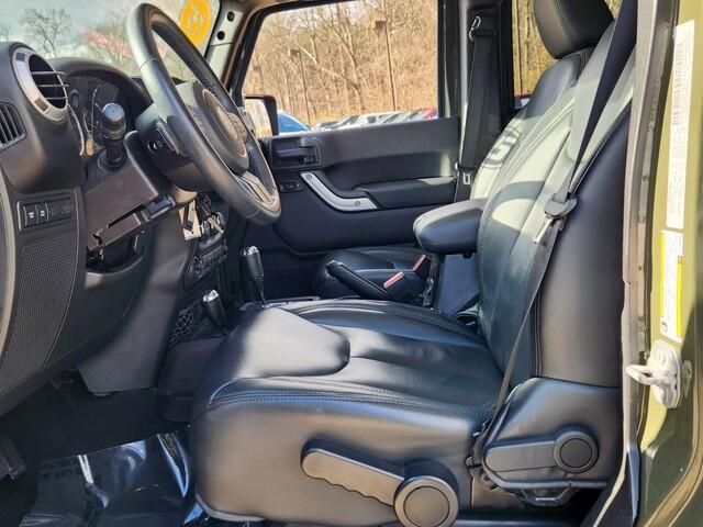 used 2015 Jeep Wrangler Unlimited car, priced at $24,990