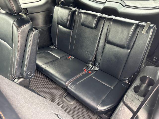 used 2019 Toyota Highlander car, priced at $20,950