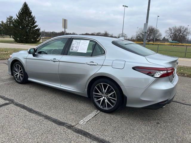 used 2022 Toyota Camry Hybrid car, priced at $22,450