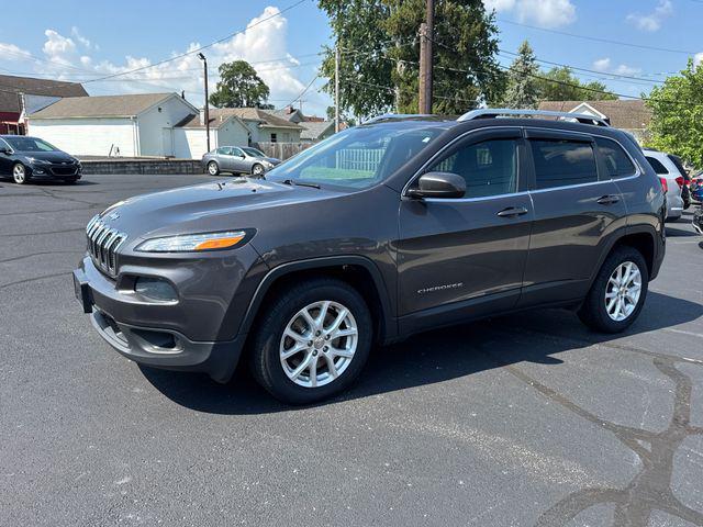 used 2015 Jeep Cherokee car, priced at $6,950