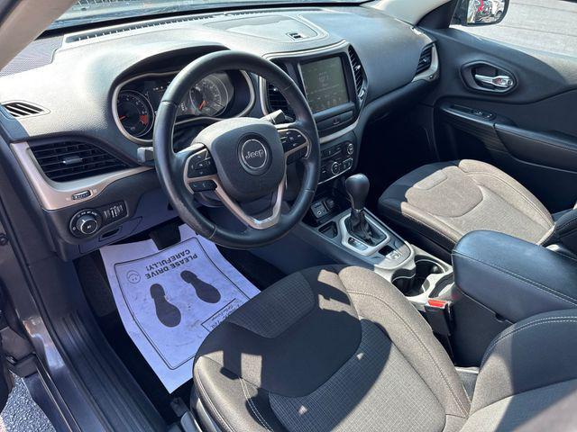used 2015 Jeep Cherokee car, priced at $6,950