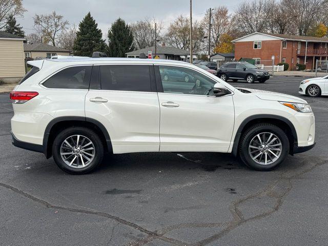 used 2017 Toyota Highlander car, priced at $23,250