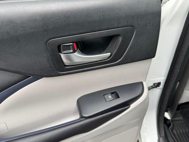 used 2017 Toyota Highlander car, priced at $23,250