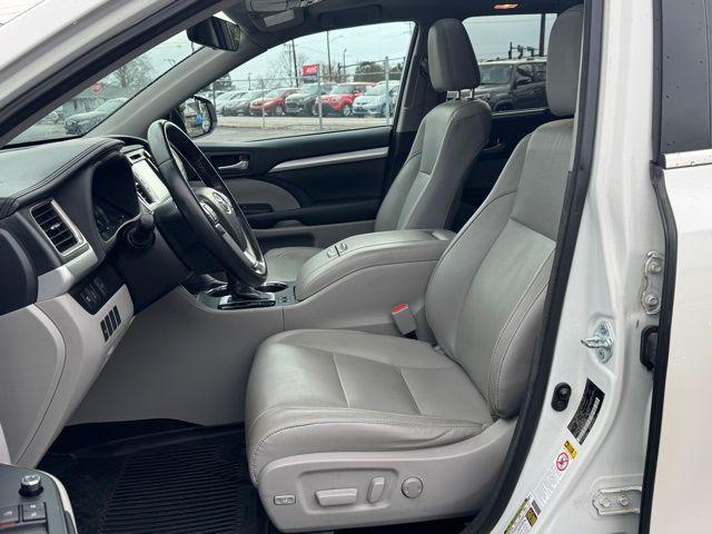used 2017 Toyota Highlander car, priced at $23,250