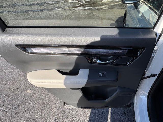 used 2025 Honda CR-V car, priced at $33,950