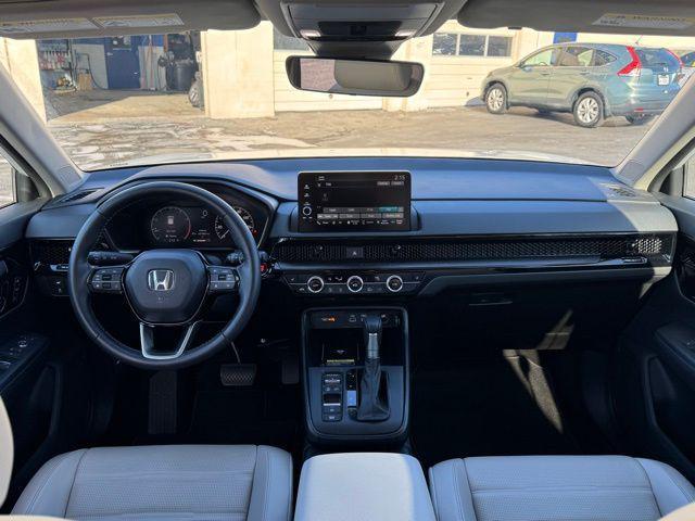 used 2025 Honda CR-V car, priced at $33,950