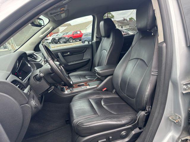 used 2013 Chevrolet Traverse car, priced at $10,450