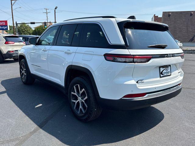 used 2023 Jeep Grand Cherokee car, priced at $25,950