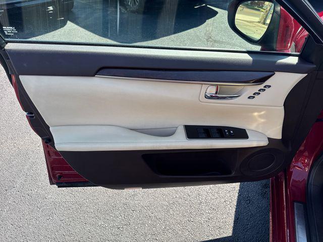 used 2017 Lexus ES 350 car, priced at $16,950