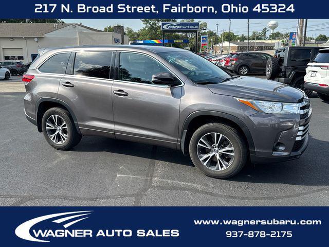 used 2018 Toyota Highlander car, priced at $22,950