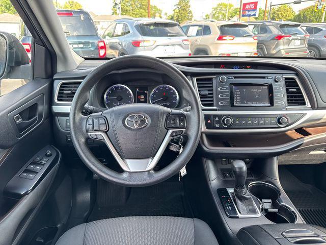 used 2018 Toyota Highlander car, priced at $22,950