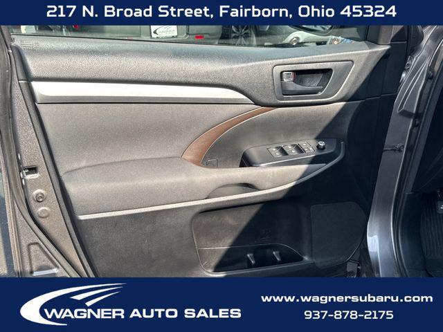 used 2018 Toyota Highlander car, priced at $20,950