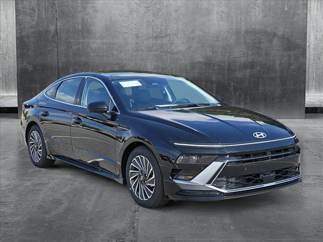 new 2025 Hyundai Sonata Hybrid car, priced at $38,350