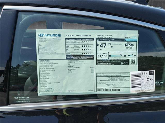 new 2025 Hyundai Sonata Hybrid car, priced at $38,350