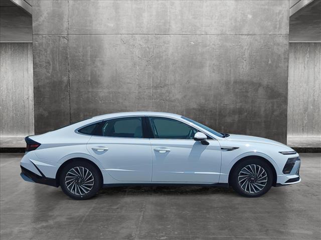 new 2024 Hyundai Sonata Hybrid car, priced at $31,953