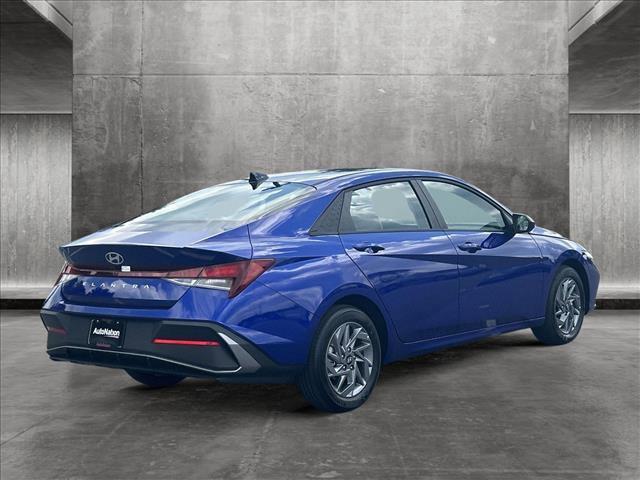 new 2024 Hyundai Elantra car, priced at $22,957