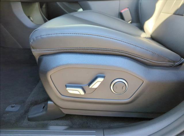 new 2025 Hyundai Santa Fe car, priced at $41,669