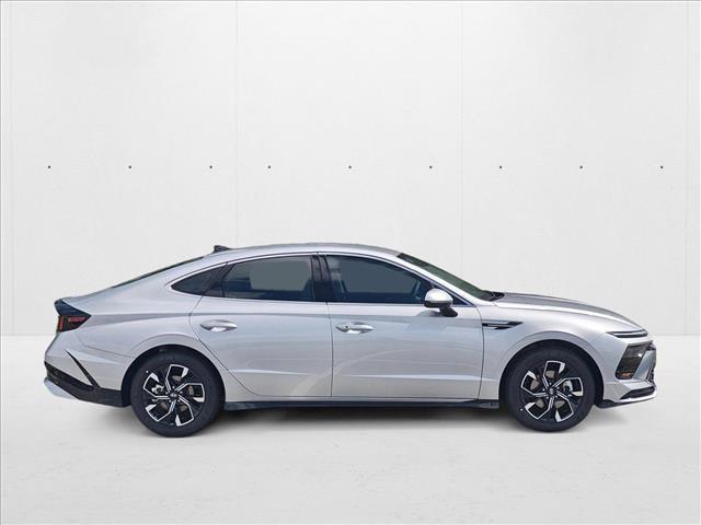 new 2025 Hyundai Sonata car, priced at $26,362