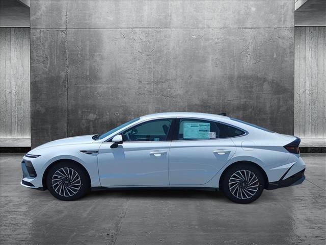 new 2024 Hyundai Sonata Hybrid car, priced at $32,990