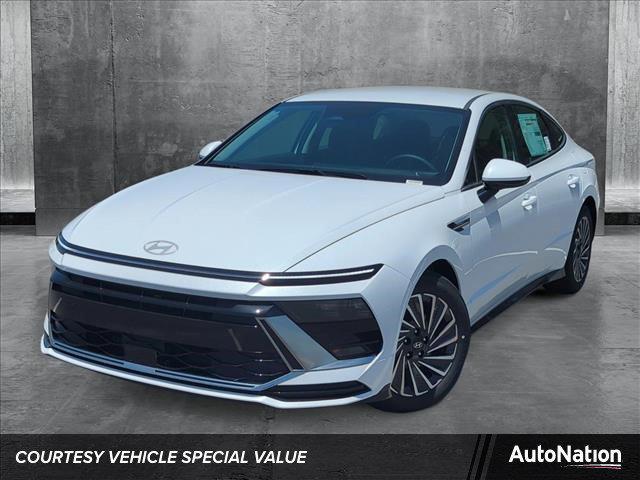 new 2024 Hyundai Sonata Hybrid car, priced at $32,990