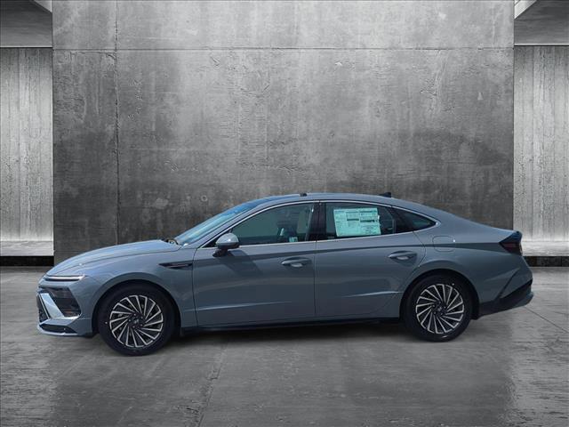 new 2025 Hyundai Sonata Hybrid car, priced at $38,460