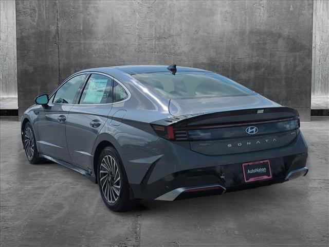 new 2025 Hyundai Sonata Hybrid car, priced at $38,460