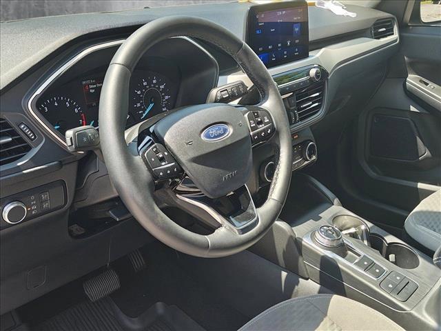 used 2022 Ford Escape car, priced at $23,649