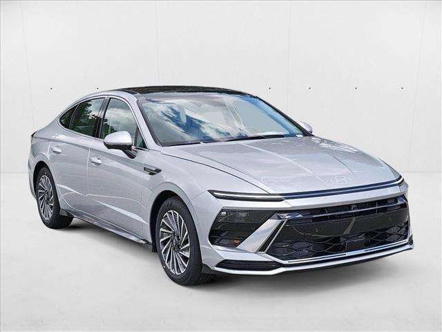 new 2025 Hyundai Sonata Hybrid car, priced at $37,399