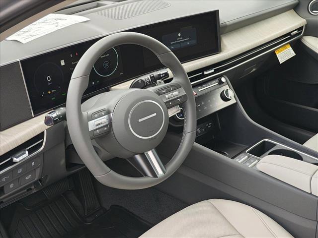 new 2025 Hyundai Sonata Hybrid car, priced at $37,399
