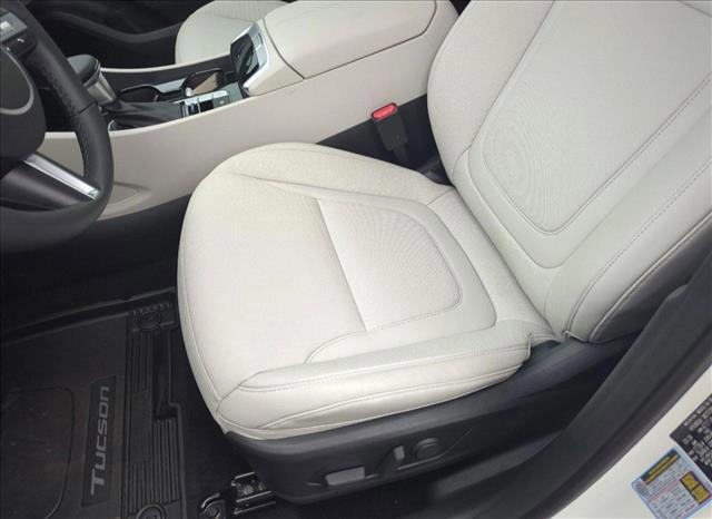 new 2025 Hyundai Tucson car, priced at $32,699