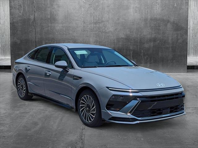 used 2024 Hyundai Sonata Hybrid car, priced at $32,510