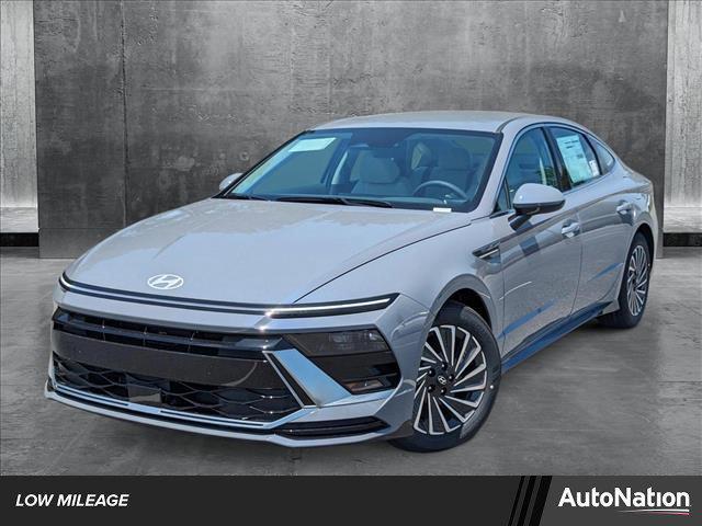 used 2024 Hyundai Sonata Hybrid car, priced at $27,749