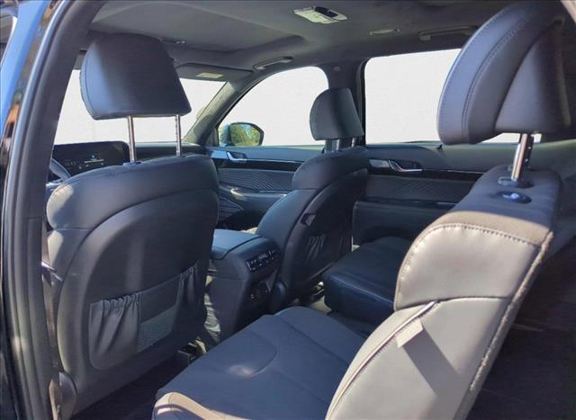 new 2025 Hyundai Palisade car, priced at $53,400