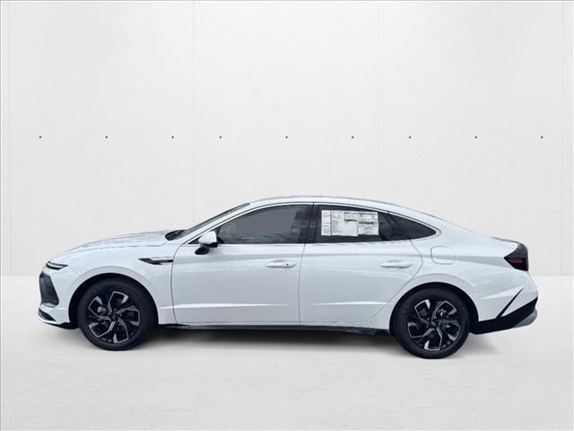 new 2025 Hyundai Sonata car, priced at $25,800