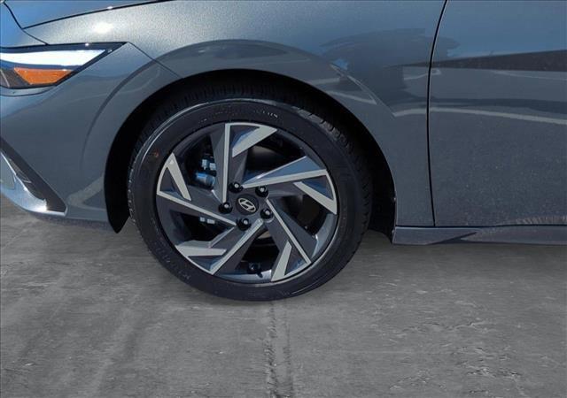 new 2025 Hyundai Elantra car, priced at $24,375