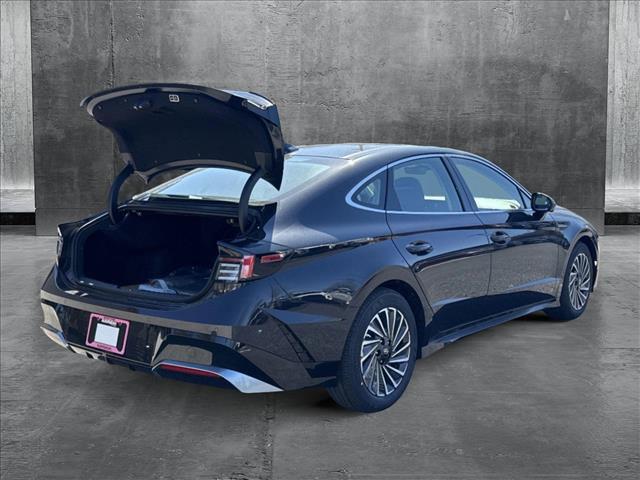 new 2025 Hyundai Sonata Hybrid car, priced at $38,130