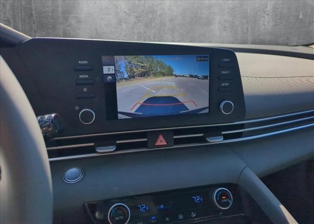 new 2025 Hyundai Elantra car, priced at $25,035