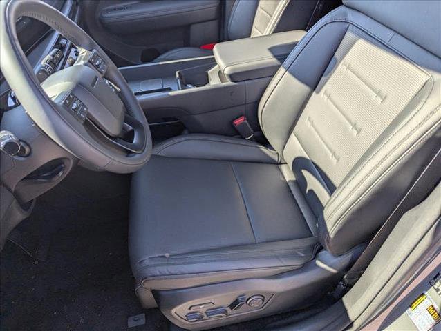 new 2025 Hyundai Santa Fe car, priced at $46,147