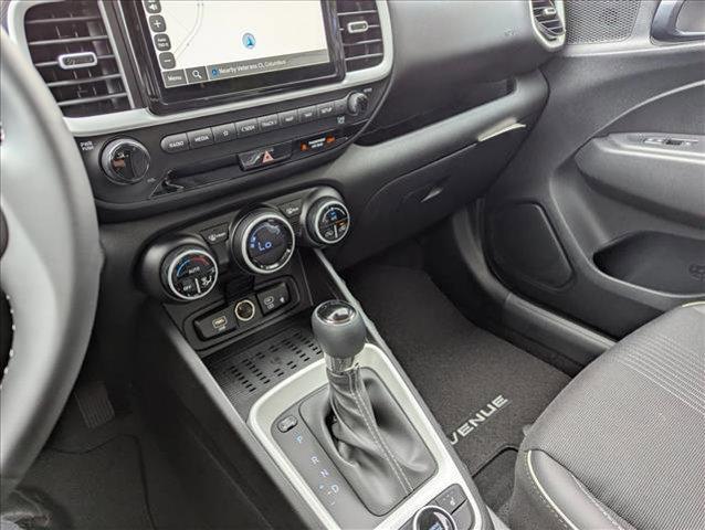 new 2025 Hyundai Venue car, priced at $25,066