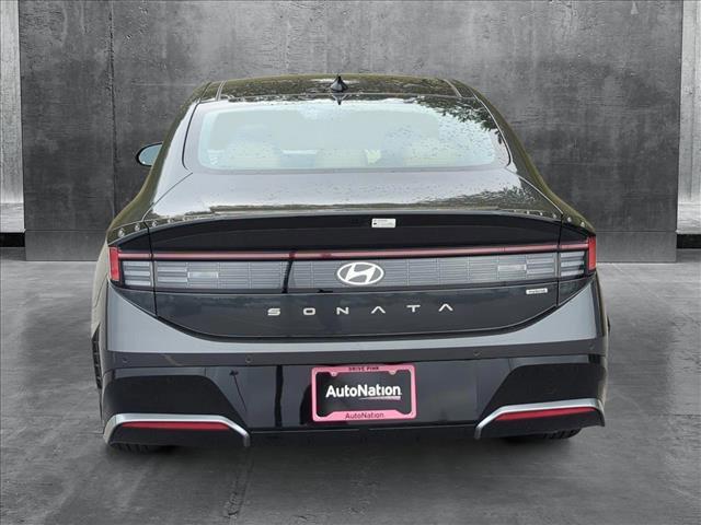 new 2025 Hyundai Sonata Hybrid car, priced at $38,308